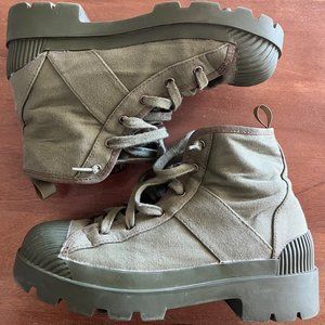 Public Desire‎ Army Green Chunky Sole Ankle Combat Boots Womens Size 6 UK 36